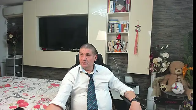 Chat XXX en directo de SpartacusDaddy48