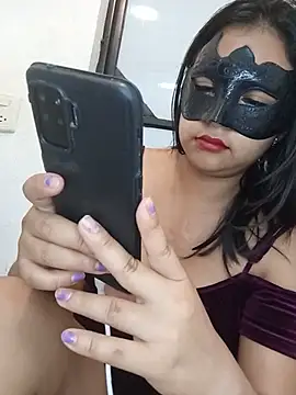 MorriganRosee 现场XXX聊天