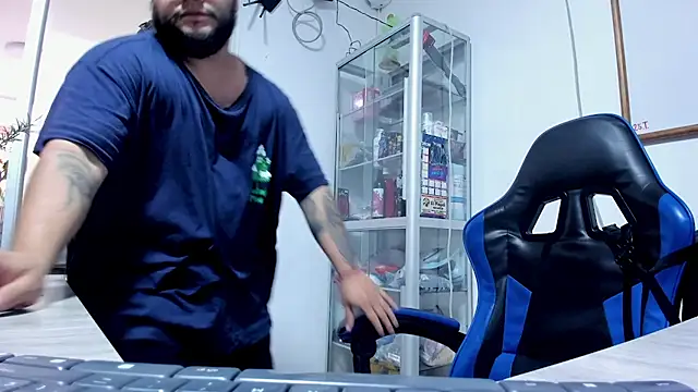 VINCEDMAGLIOO 라이브 XXX 채팅