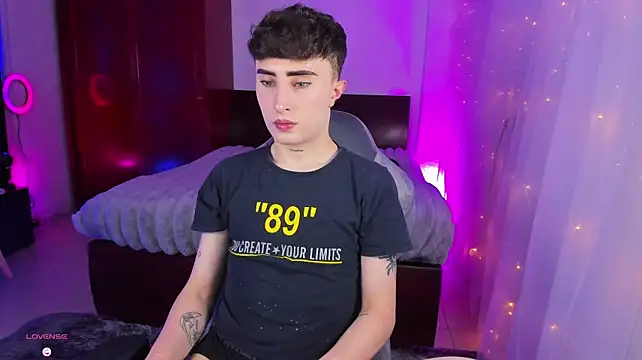 Chat +18 de SebastianHilton ao vivo
