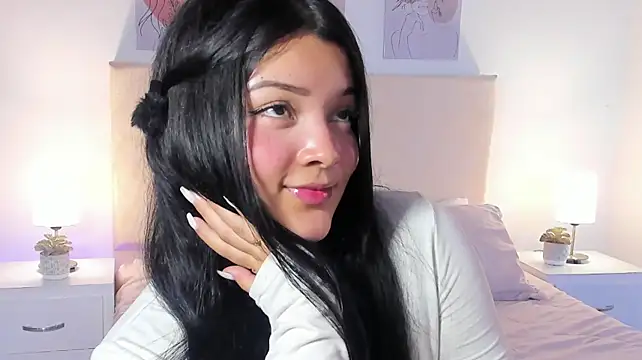 EmmaBlossom 现场XXX聊天
