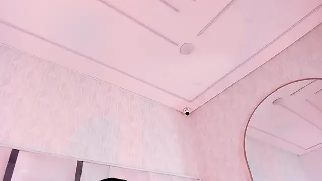 imnikaa_ 现场XXX聊天