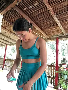 lovee_megan Adlı Modelin Canlı XXX Sohbeti