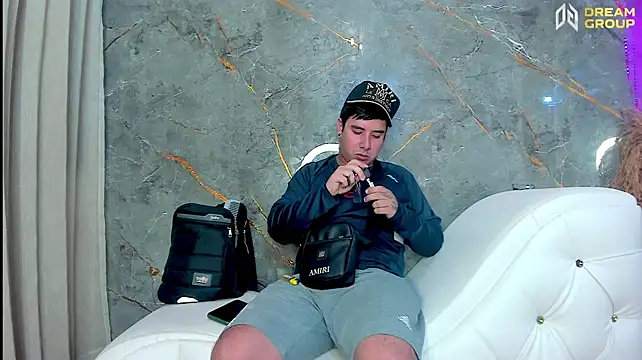 Yourslust_ – Naživo XXX chat