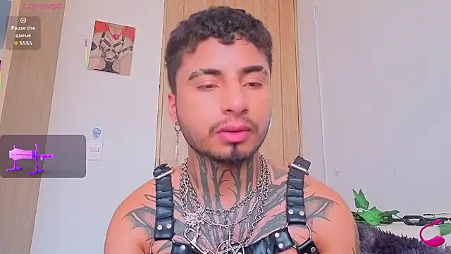 Czat XXX na żywo – JuanCamiilo_66