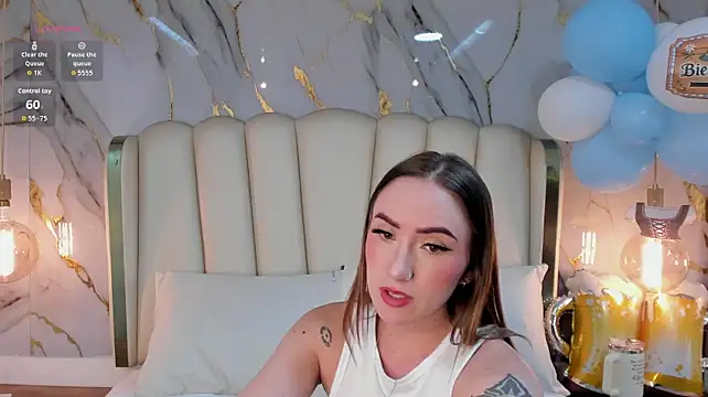 Hannah_Lane 라이브 XXX 채팅