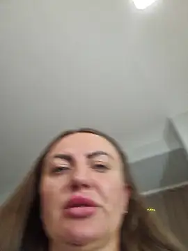 KamaSons Adlı Modelin Canlı XXX Sohbeti