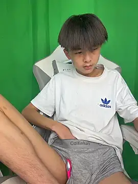 DD-101 – Live XXX-chat