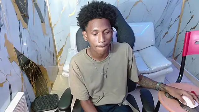 Chat XXX ao vivo de ManSant