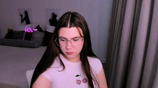 XXX chat uživo modela StellaDarks