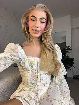 Chatroom XXX en direct de miss_tatiana_