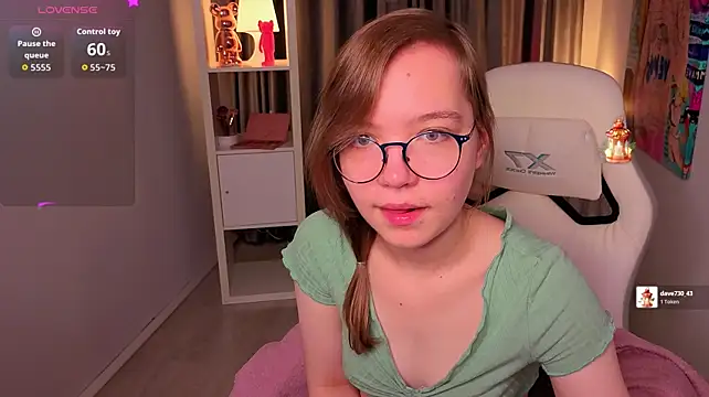 Chat XXX en directo de LiaBroock