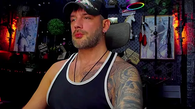 แชท XXX สดของ LexHardy