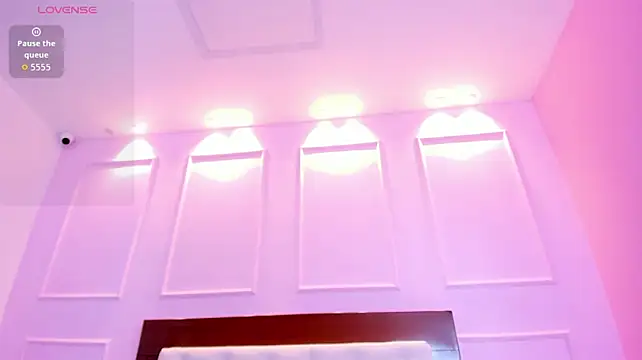 XXX chat uživo modela IRINA_PALVIN