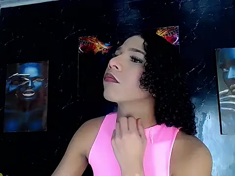 Brittany_Queen_ Chat XXX live