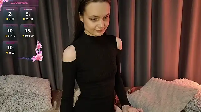 Lovelisse XXX чат на живо