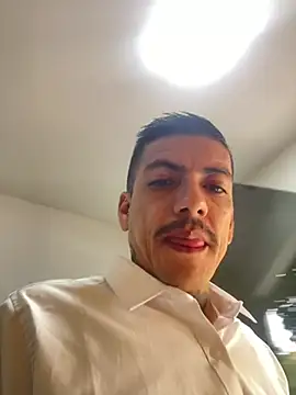 Онлайн чат XXX Dante_CruzJS