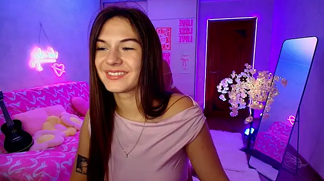 luna_lust_212 XXX чат на живо