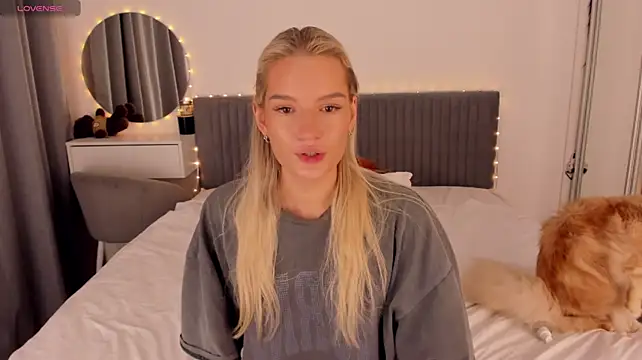 CassieRayss XXX чат на живо