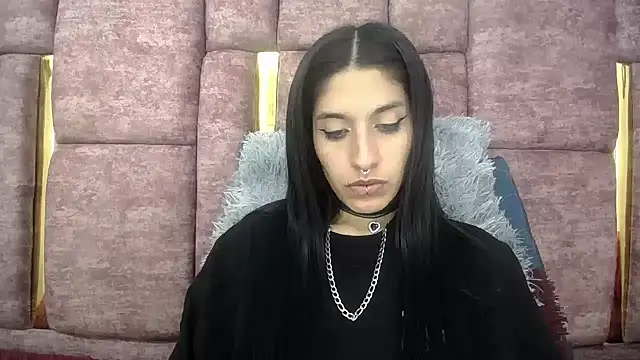 FRANCHESCA_LOVE_ XXX чат на живо