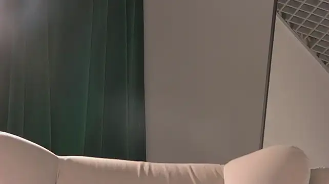 دردشة KittyNuarr الجنسية المباشرة