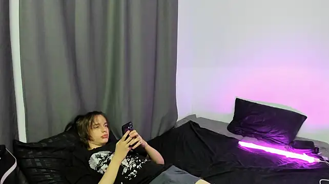Nolan_Sagee Live XXX-chat
