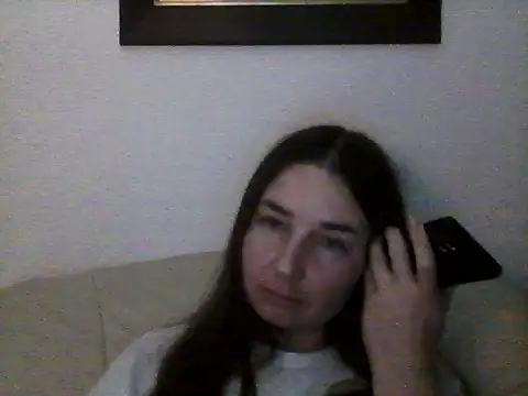 Kirahugme's Live XXX Chat