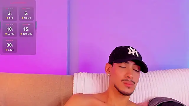 ApoloXanthosn Webbikameraesitys