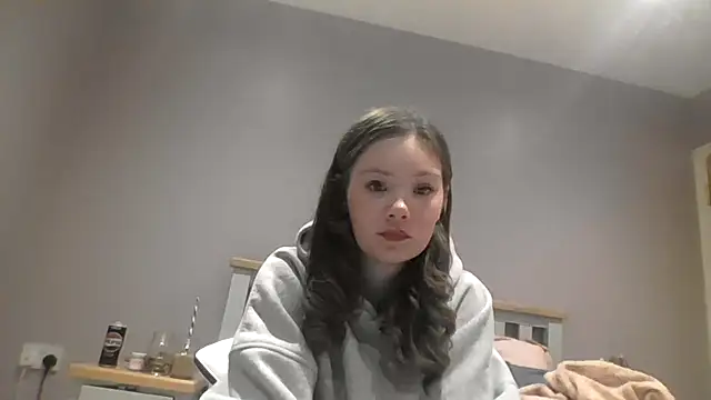 SexyKatiex 现场XXX聊天