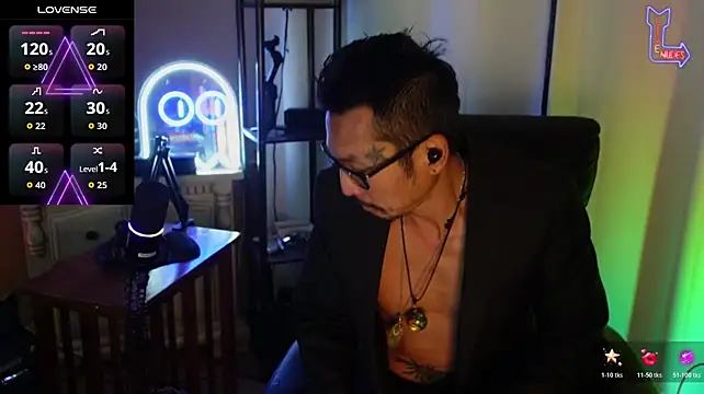 Ghost11_11's Webcam Show