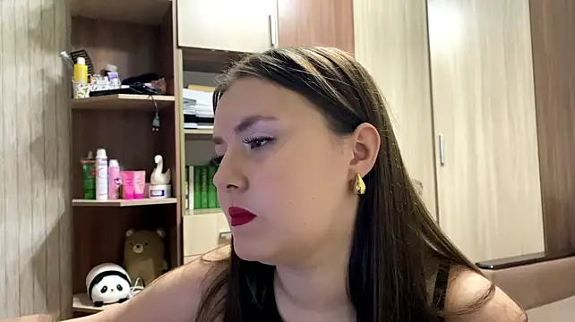 Shinylvy's Live XXX Chat