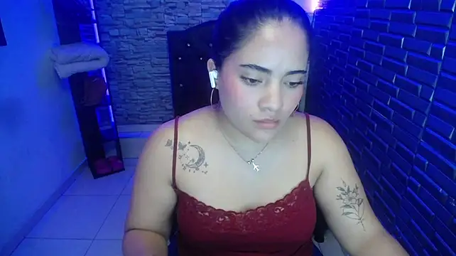 Chat XXX ao vivo de AISHA_FIRE