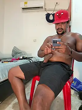 bigdick211292: απευθείας συνομιλία ΧΧΧ