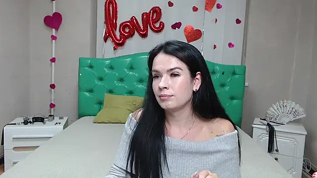 دردشة JasmineKouch الجنسية المباشرة