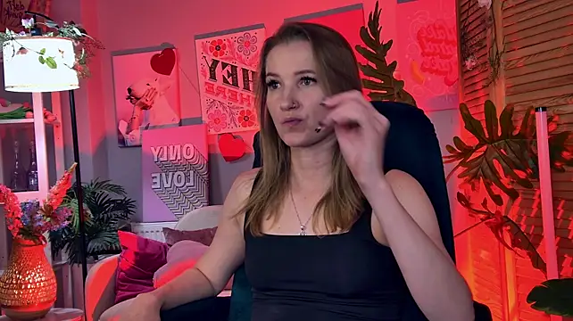 Chat +18 de Megan_Rodgers ao vivo