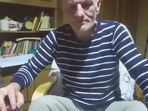 Živý XXX chat 1973teacher