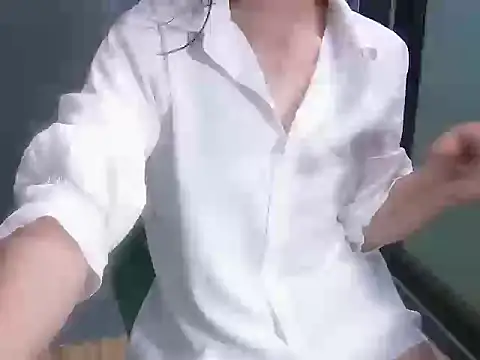 Stella6996 即時 XXX 聊天
