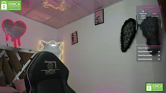 XXX chat uživo modela DULCEPEARL_TAY