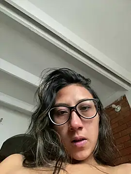 StefanyLuxe_18's Live XXX Chat