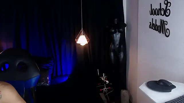 Chat XXX ao vivo de Elio_kai1