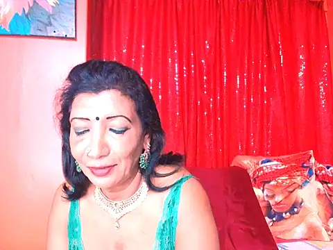 indiansarika65 élő XXX-chatje