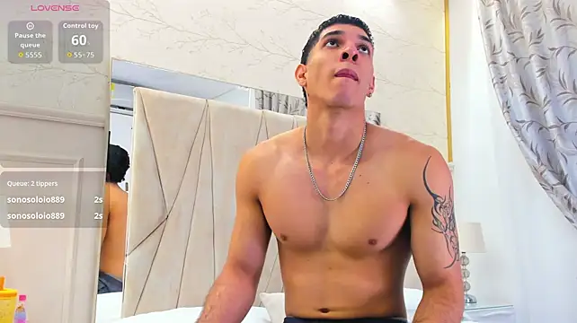Adrien_Monteiron Live XXX chat