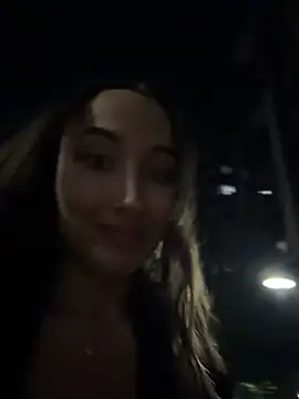 Chat +18 de ICrazyOneIRL ao vivo