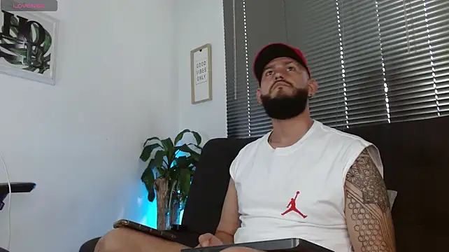 Bigsmalle Adlı Modelin Web Kamerası Şovu