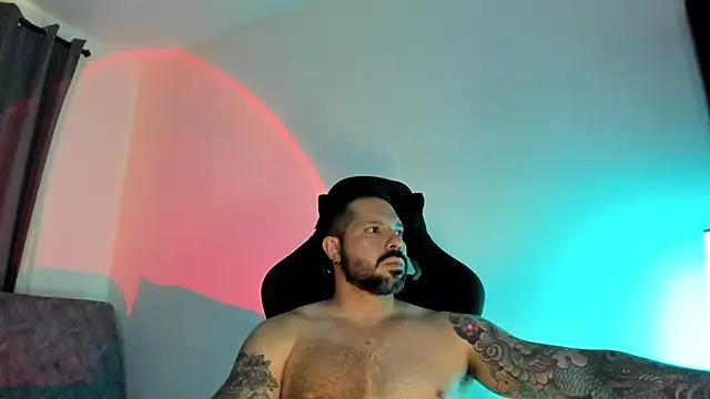 Pierre_Vidal Live XXX-chat