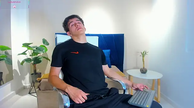 Austinbolt Live XXX-chat