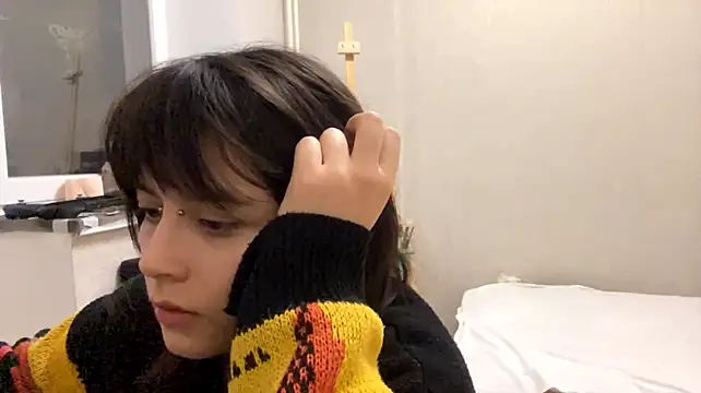 Chat +18 de SaintMari ao vivo