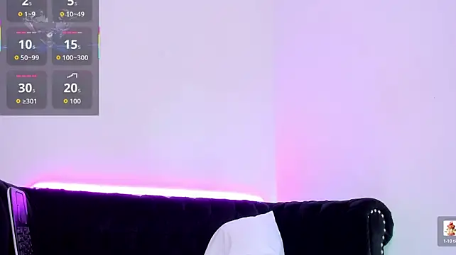 צ'אט XXX בשידור חי של Axel_grey_