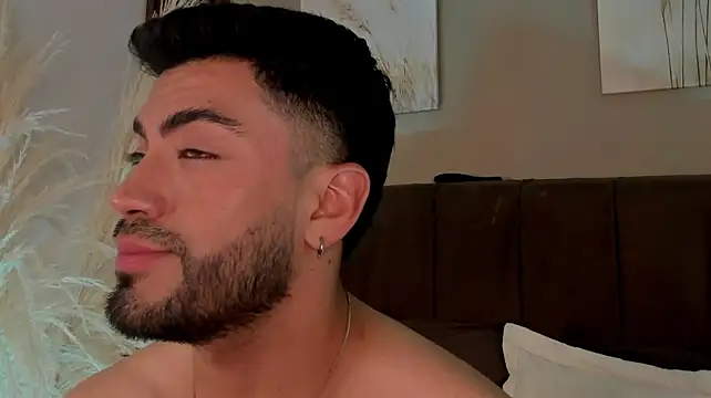 دردشة Alexander_Diazz الجنسية المباشرة