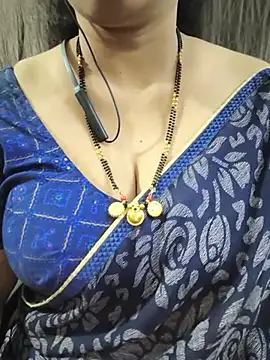 bhuvana_555 Live XXX-Chat